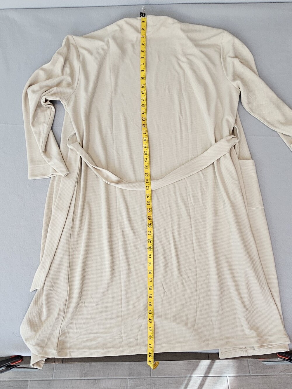 Line & Dot NWOT Women's Size L/XL Cream Waffle-Knit Robe - Picture 7 of 7